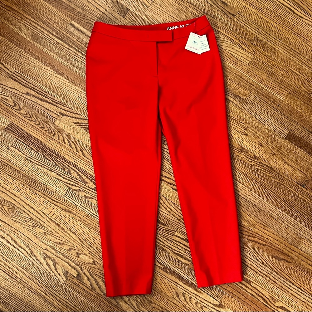 NWT Anne Klein Ankle Pants. Size 10